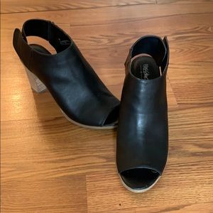 Black Target heels size 9.5 women’s